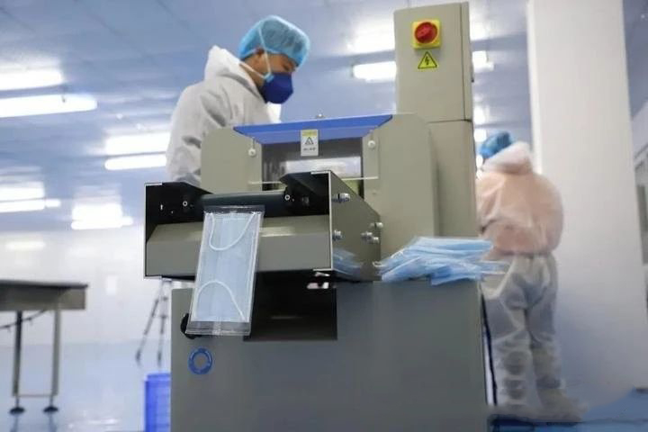 醫用口罩出口報關、普通口罩出口報關具體操作如下：